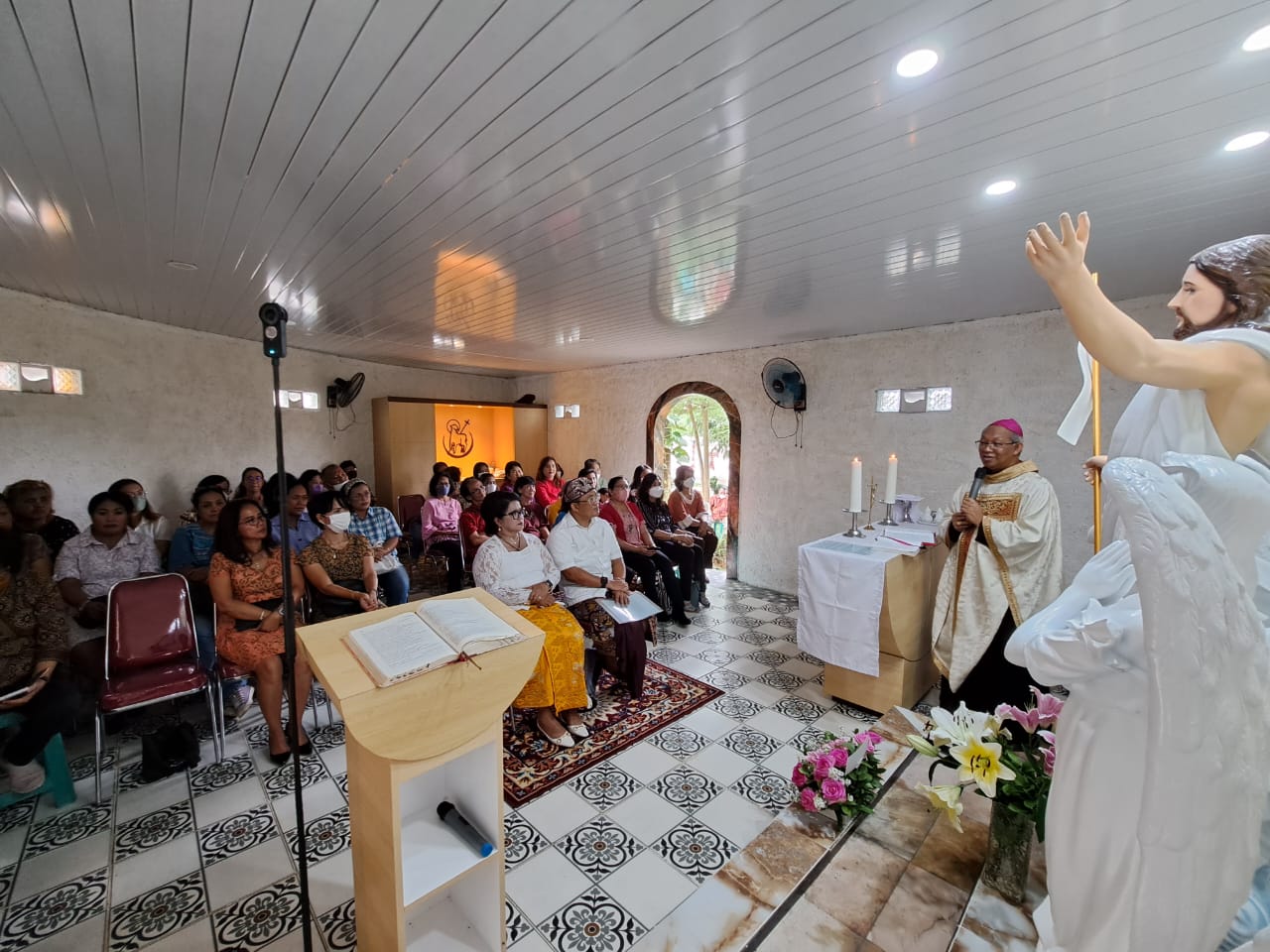 Maria Rasul Kapel Kebangkitan Taman Doa Bumi Maria Sareng Para Rasul - Keuskupan ...